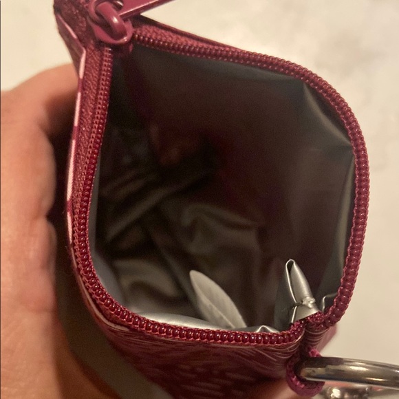 Thirty-One Crushed Berry Stripe Mini Clip Pouch Wallet New in Bag 3x3.5x2 - Picture 5 of 7